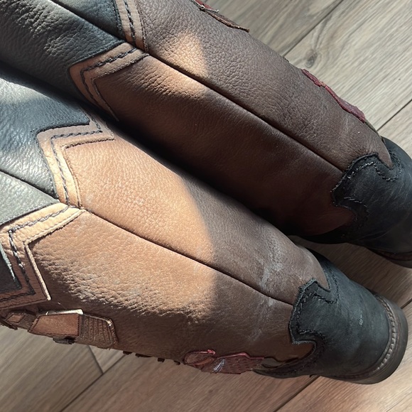 Anfibio il Java Nubuck Suede Shepskin Eskimo Scène Multi Color Tall - Picture 7 of 12